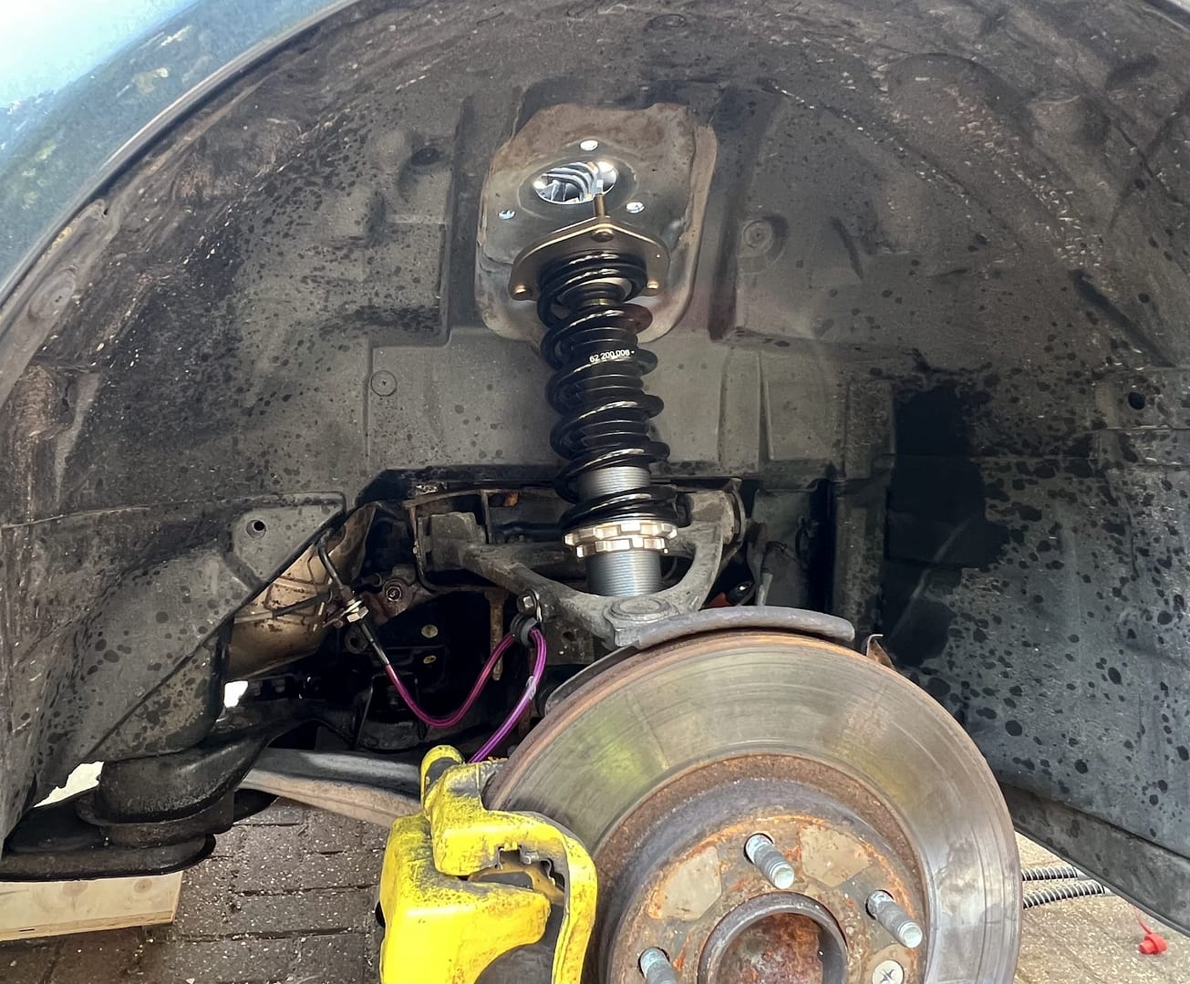 MX5 Suspension & Exhaust Upgrades Begin